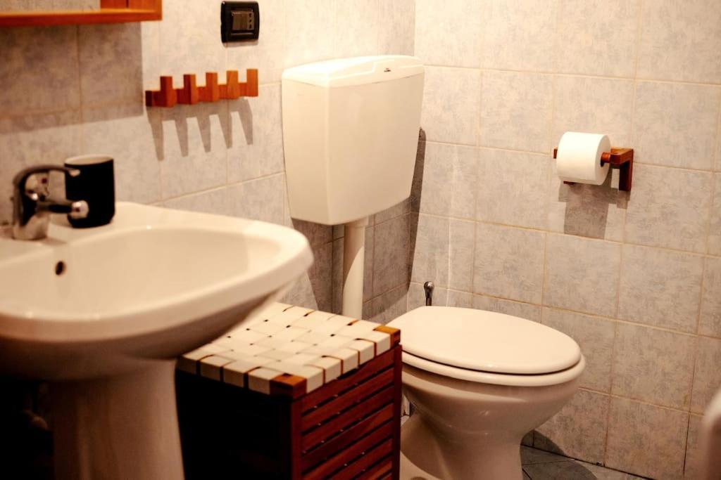 Grazioso Loft A 5 Minuti Dal Centro Di Torino Apartment Екстериор снимка